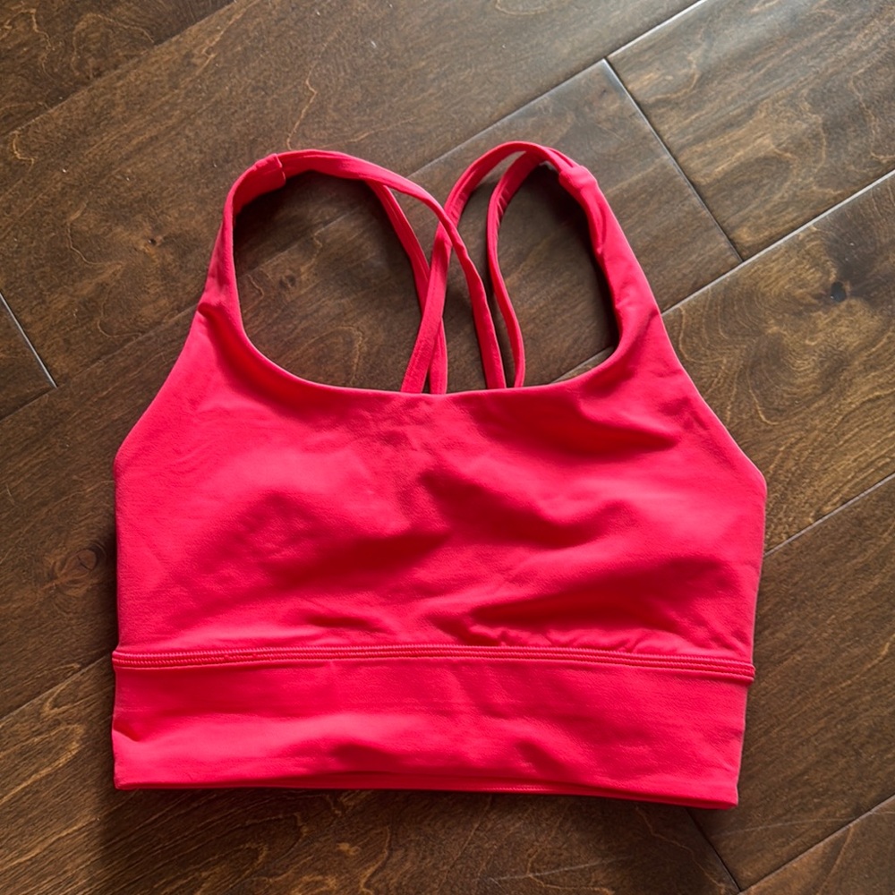 Lululemon  energy Bra size 4
Sold out online